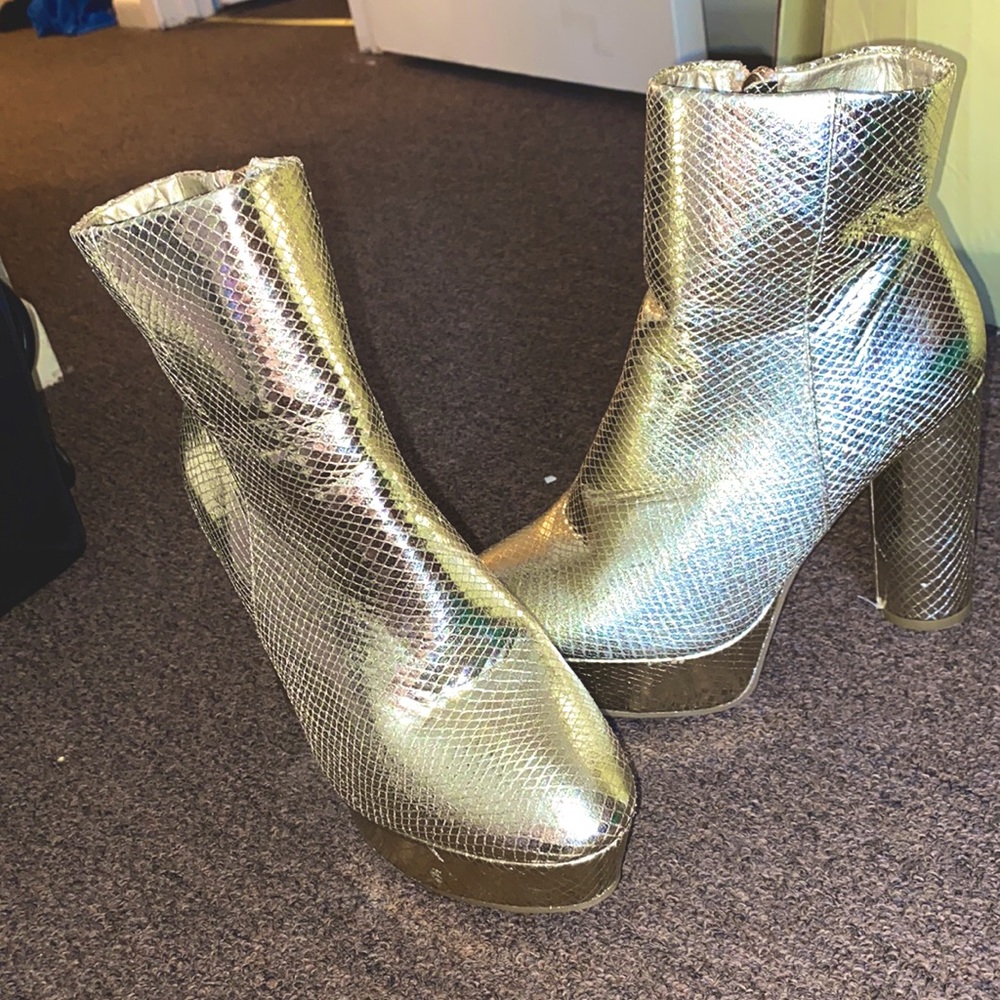 Bamboo Gold Boots